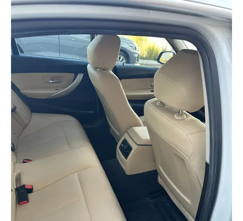 BMW Serie 3 2.0 320ia At
