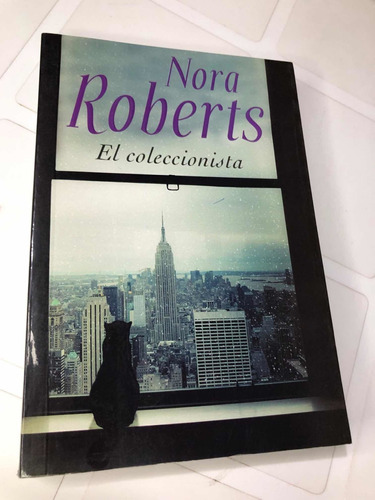 Libro El Coleccionista - Nora Roberts - Grande - Oferta