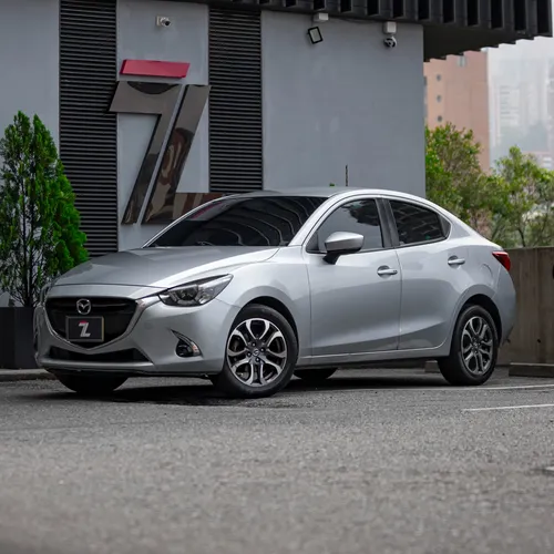 Mazda 2 Grand Touring lx 1.5