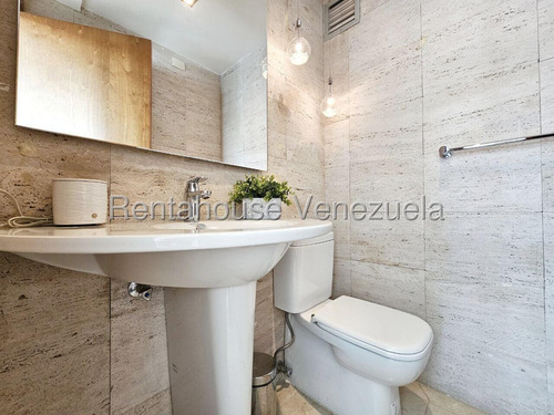 Fg Apartamento En Venta En Lomas Del Sol 25-21738 Jel