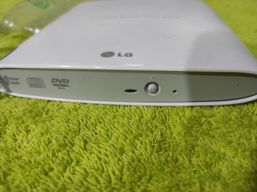 Imagen 3 de 4 de Lector Dvd Usb Externo Portatil LG