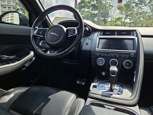 Jaguar E-Pace 2.0 16V P250 GASOLINA TURBO R-DYNAMIC SE AWD AUTOMÁTICO
