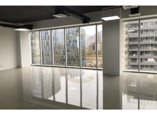 Venta Oficina 76 M2 Metro Manquehue