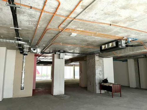 Local Comerc. 296 M2, Centro De Tco. (63191)