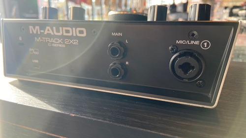 Placa Interface De Audio M-audio M-track 2x2m C-series Usada