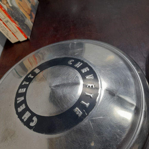 Imagem 7 de 9 de Calota Chevette Tubarão Inox Pintura Ok Aro 13 Original