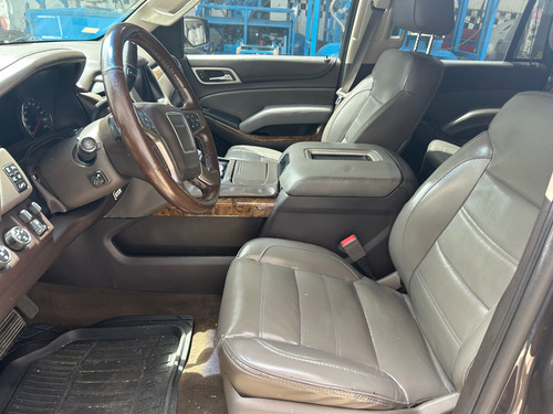 GMC Yukon 6.2 Denali V8 8 Vel At