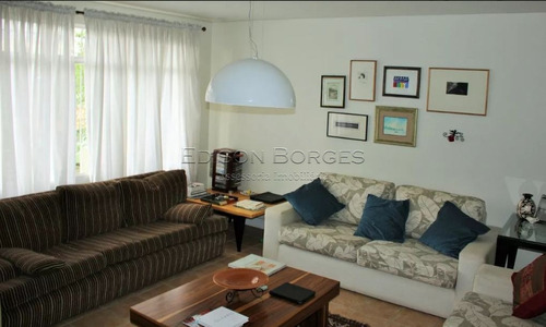 Imagem 1 de 14 de Casa Com 4 Dormitórios À Venda Com 244m² Por R$ 850.000,00 No Bairro Tingui - Curitiba / Pr - Eb+11000