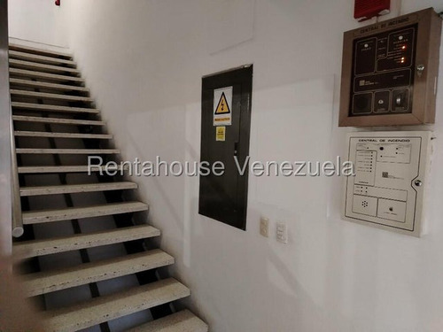 Local En Venta Santa Eduvigis Wl25-18135