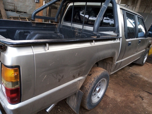 Mitsubishi L200 L 200 4/2