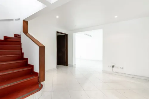 Local En Venta En Santa Paula. Cod V5784