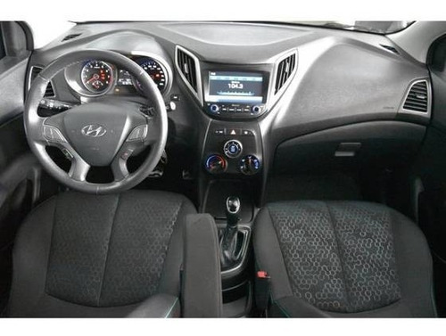 Imagem 3 de 12 de Hyundai Hb20x 1.6 16v Style