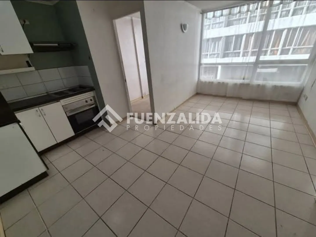 Imagen 3 de 12 de Departamento En Venta De 2 Dorm. En Santiago