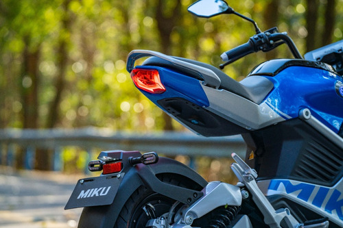 Imagen 4 de 11 de Moto Eléctrica Sunra Miku Super