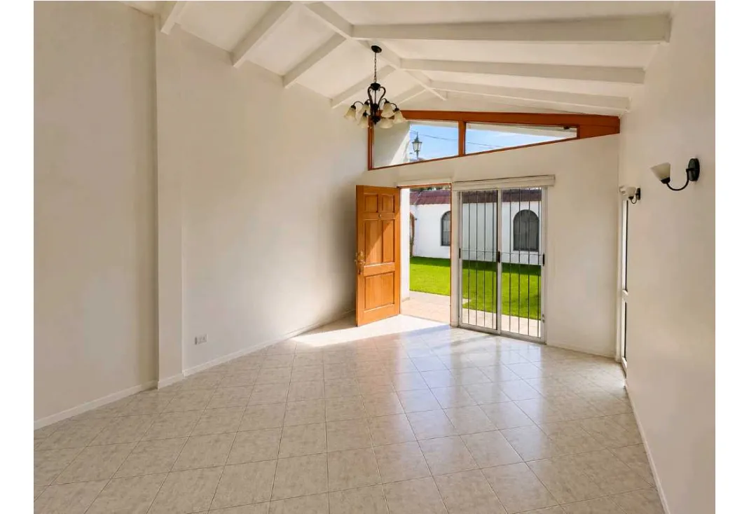 Imagen 1 de 12 de Casa Para Empresa En Pleno Centro Copiapó