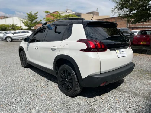 Peugeot 2008 Style 1.6 At 4x2