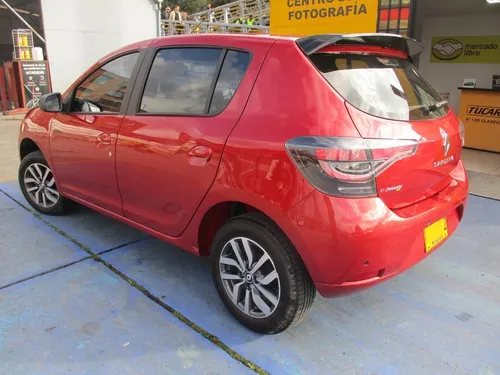 Renault Sandero Zen 1600cc Mt Aa