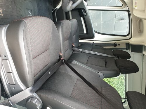 Imagen 14 de 20 de Citroen Jumper 2.2 435 L2h2 Hdi 130 Mt6