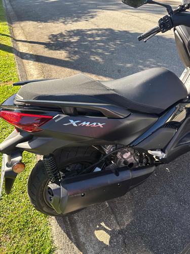 X Max Nova