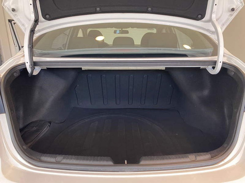 Imagen 13 de 14 de Kia Forte Lx T/m 4 Puertas