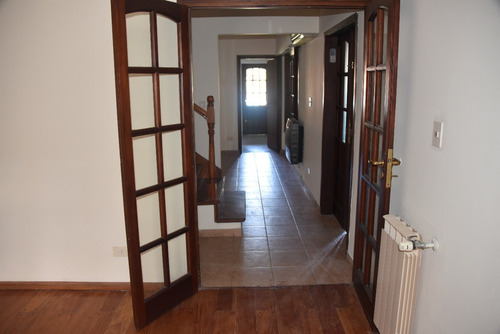 Imagen 6 de 19 de Casa En Venta En La Plata