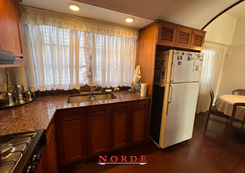 Venta Casa 5 Ambientes Barrio Naon Mataderos