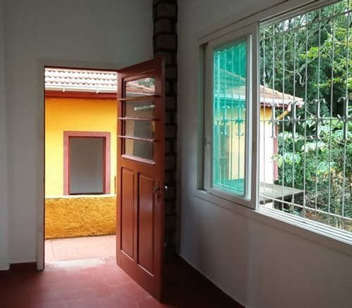 Casa Em Espirito Santo Com 2 Dormitórios - Mi9093