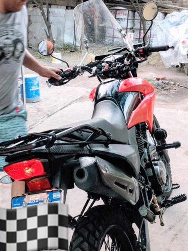 Motomel Skua 250 V6