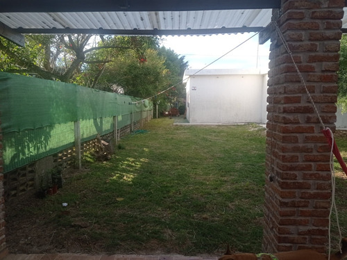 Al Sur A Metros Arroyo Solis Y Playa Alquilo Findes Para 9 Personas Sobre Calle Principal Wifi Directv Mesa Ping Pong Profesional Y Mas!! Veni A Disfrutar La Paz Y Tranquilidad En Un Hermoso Entorno