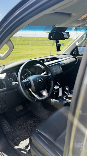 Toyota Hilux Pick-up 2.8 Cd Srx 177cv 4x2 At