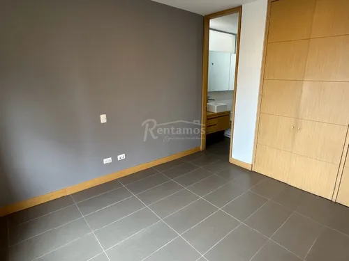 Apartamento En Arriendo En Castropol. Cod A775999