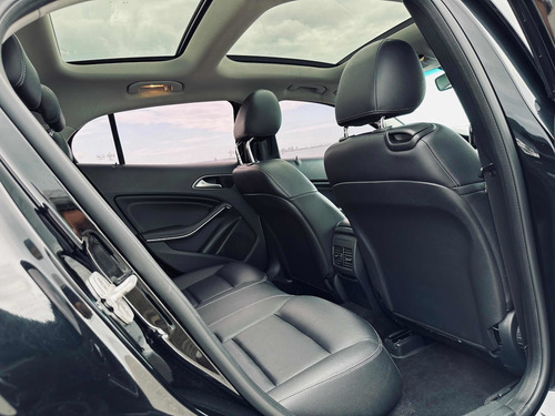 Imagen 12 de 24 de Mercedes-benz Clase Gla 250 4matic 2.0 211cv