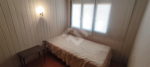 Casa En Venta De 3 Dorm. En Olmué