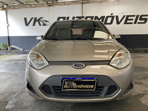 Ford Fiesta 1.6 MPI CLASS HATCH 8V FLEX 4P MANUAL