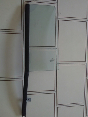 Vidrio Cuarter De Cherokee Xj 97-01