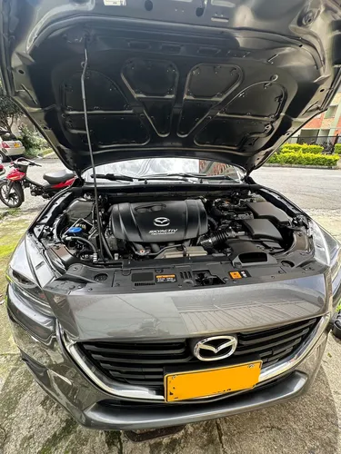 Mazda 3 2.0 Touring At