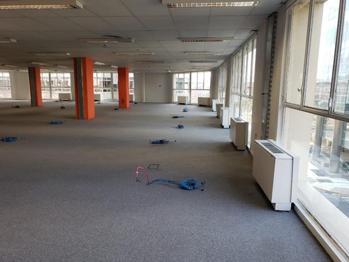 Imagen 18 de 30 de Oficinas En Alquiler En Plaza Roma