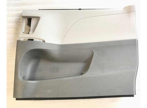 Tapa De Puerta Trasera Derecha Toyota Sienna Xle 2011-2017