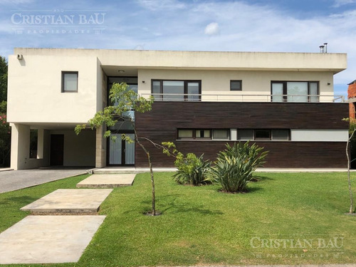 Casa En Venta Con Renta En Los Castores, Nordelta