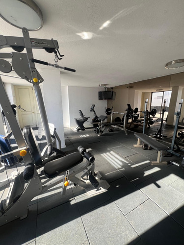 Oportunidad En Las Condes! Para Vivir O Invertir 2d+2b