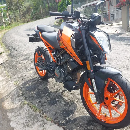 Ktm Duque 200ng Modelo 2024 Abs 5.800km Con Garantia