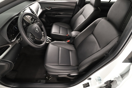 Imagen 12 de 15 de Toyota Yaris 1.5 Xls Pack Cvt 5p 2021 0km