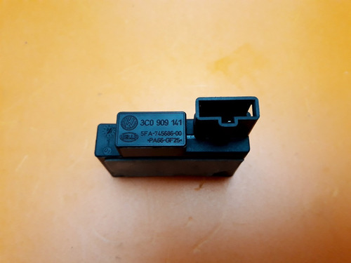 Modulo Keyless Entry Volkswagen Beetle 14-17 3c0909141 (Usado)