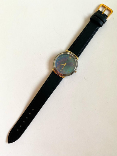 Reloj Bulova Quartz Tornasolado (usado) Azul Oscuro Plateado Tornasolado (Usado)
