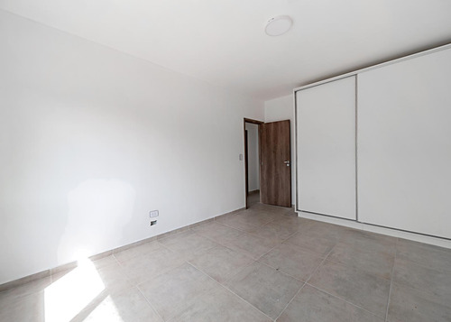 Venta Casa Pilar Del Este - San Ramon A Estrenar Con Pileta Y Jacuzzi