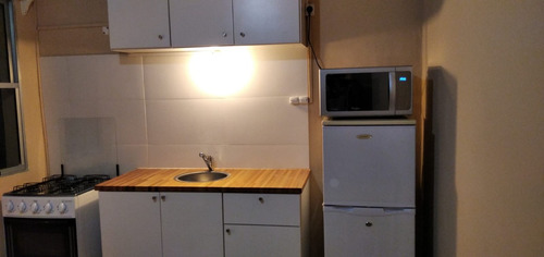 3 Casas Amuebladas En Un Mismo Padrón, Total: 4 Dormitorios Y 3 Baños, Céntrica