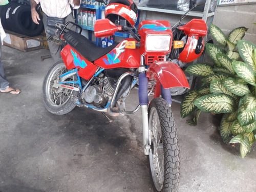 Yamanha Dt 180
