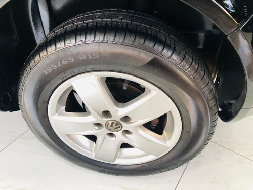 Imagem 6 de 12 de Volkswagen Golf 2010 1.6 Vht Total Flex 5p
