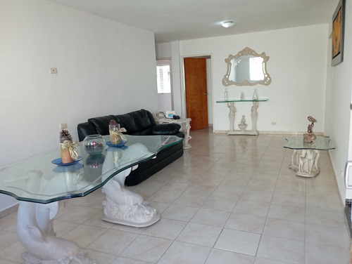 Imagen 2 de 8 de Casa En Venta Naguanagua Con Pozo Miriela Rodriguez
