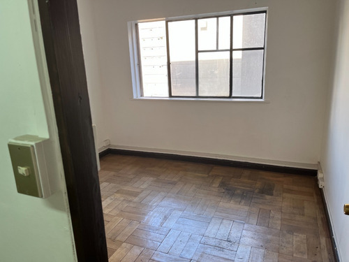 Imagen 8 de 18 de Elegante Oficina Piso Parquet - Acceso 24hrs